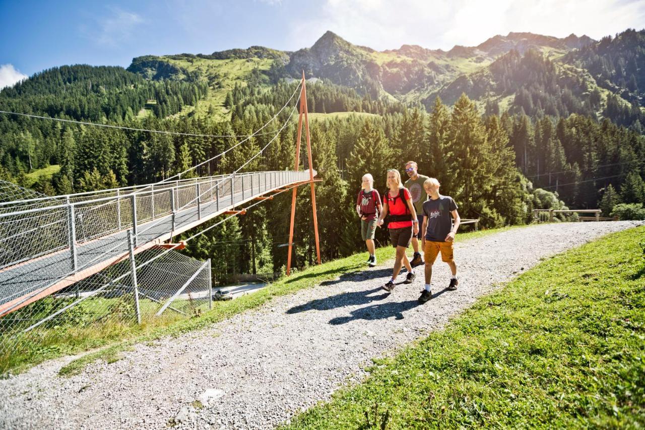 Aparthotel Alpenparks & Steve *